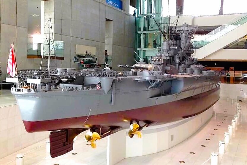 戦艦大和10分の１サイズの模型
