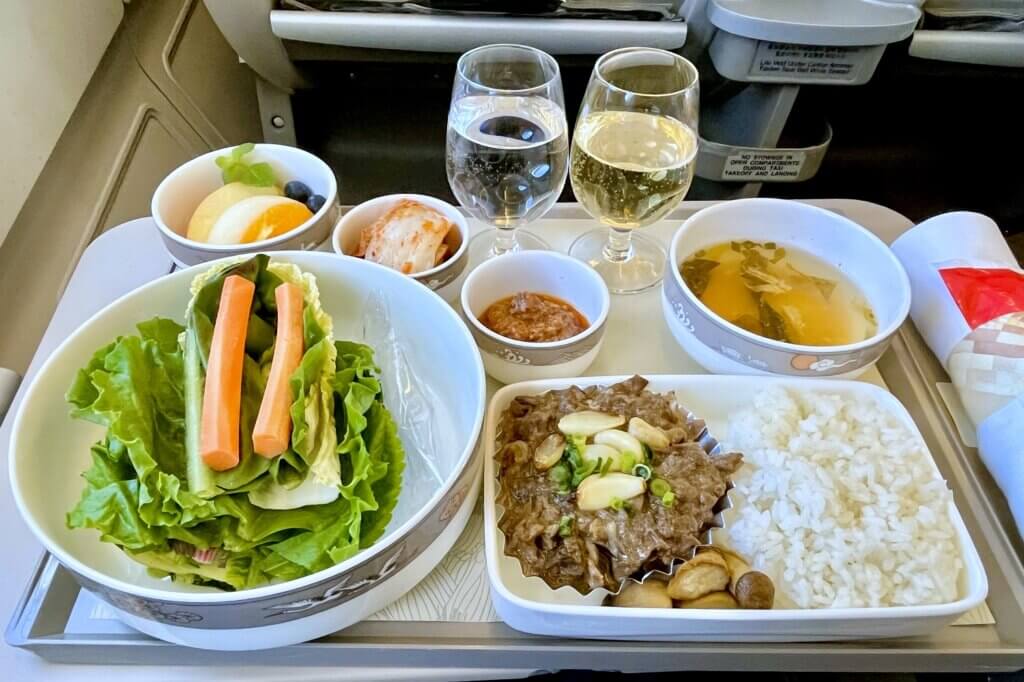 アシアナ航空機内食《韓食》プルコギ栄養サムパブ