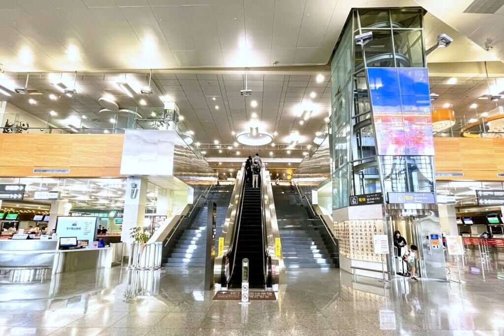 台北松山空港国際線ターミナル１階