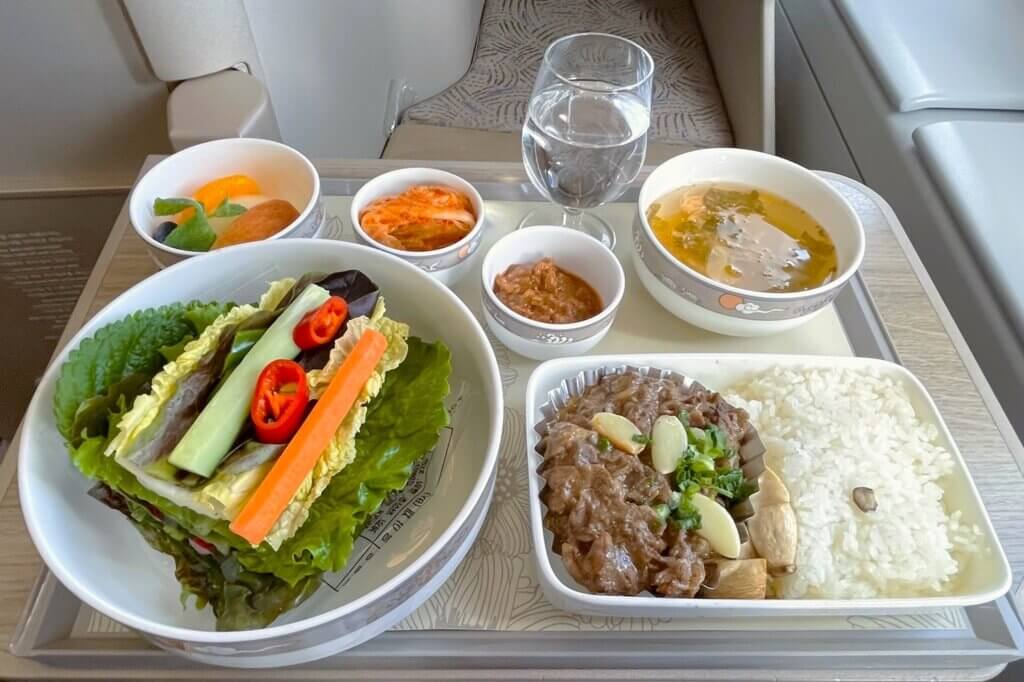 アシアナ航空ビジネスクラス機内食サムパブ