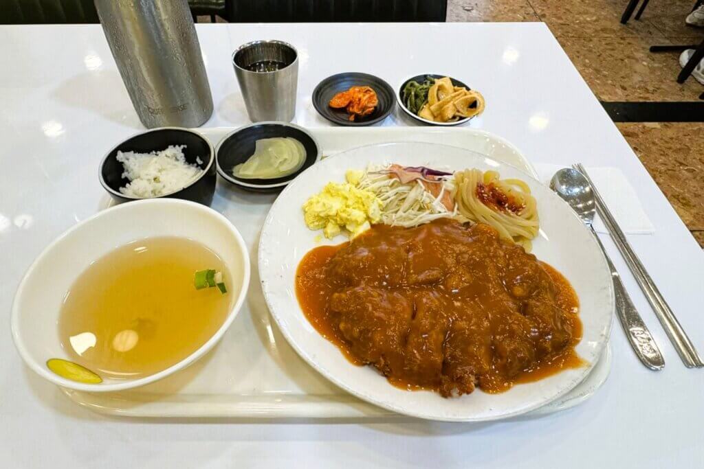 韓国のトンカツ