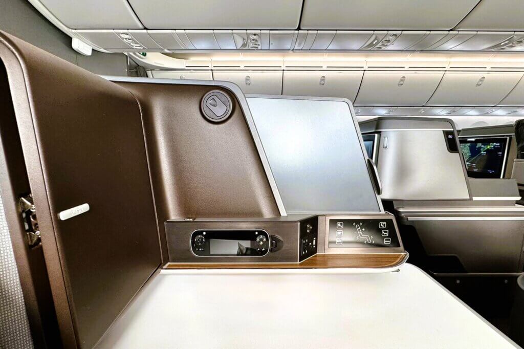 エバー航空ロイヤルローレルクラス（ビジネス）