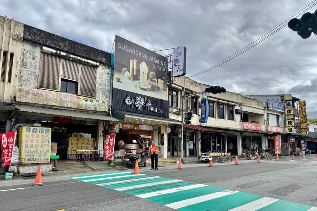 福隆駅前