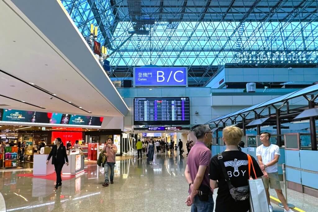 桃園空港T2