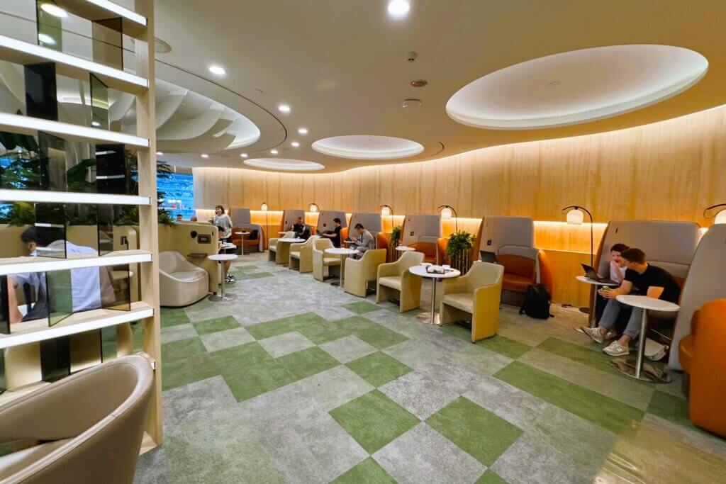 桃園空港T2 Infinity Lounge