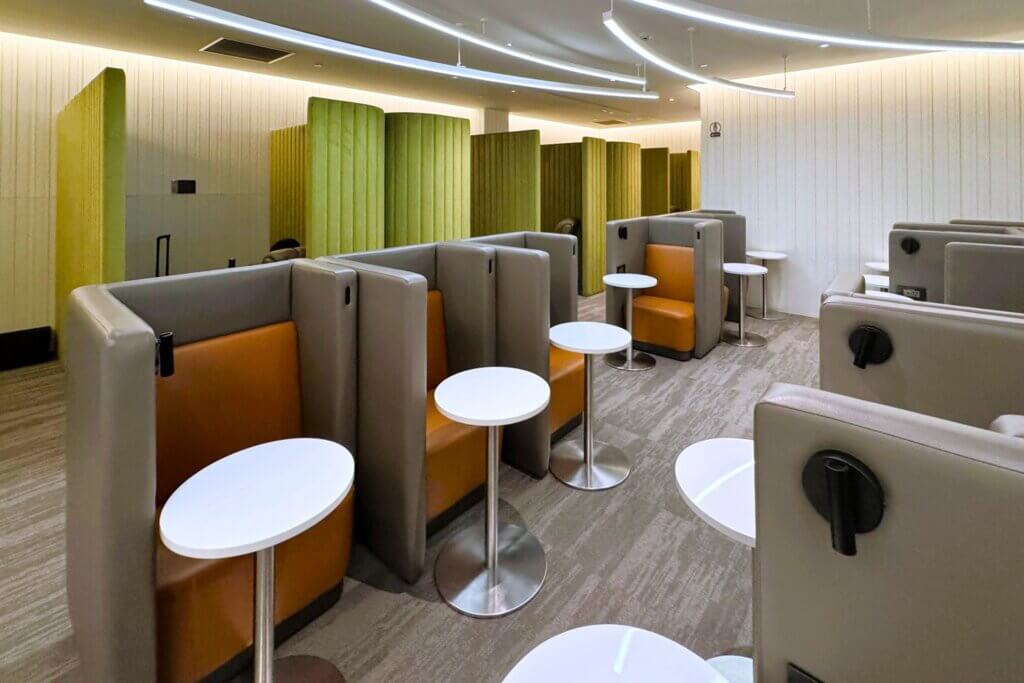 桃園空港T2 The Star Lounge