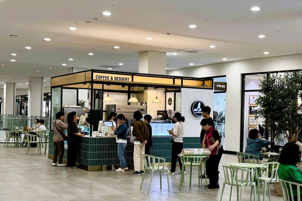 現代プレミアムアウトレット 松島店