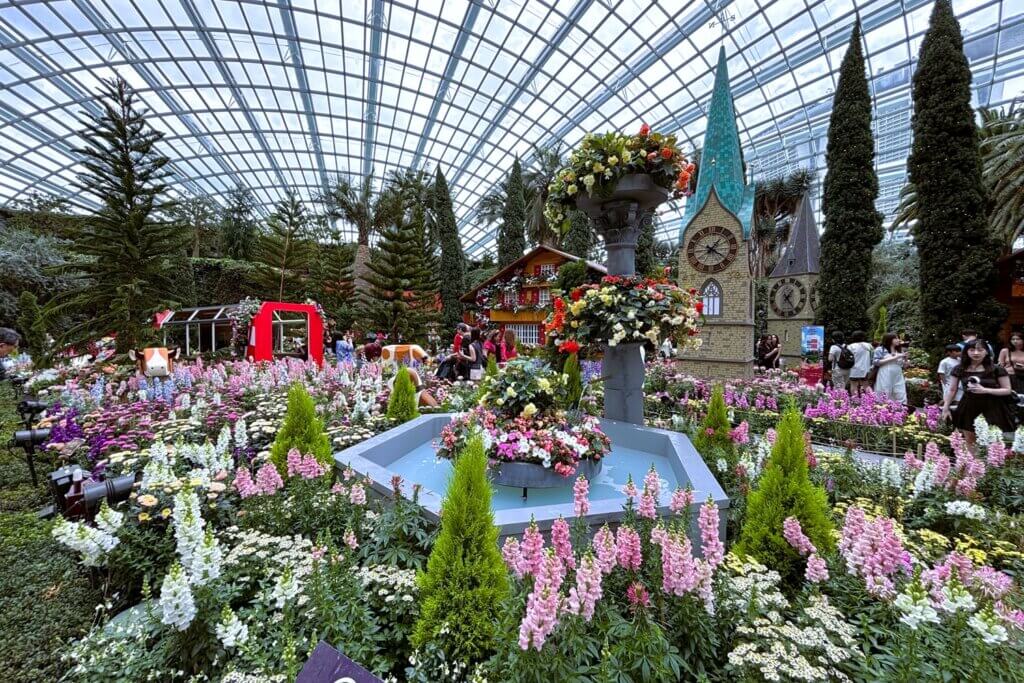 Cloud Forest and Flower Dome at Gardens by the Bay