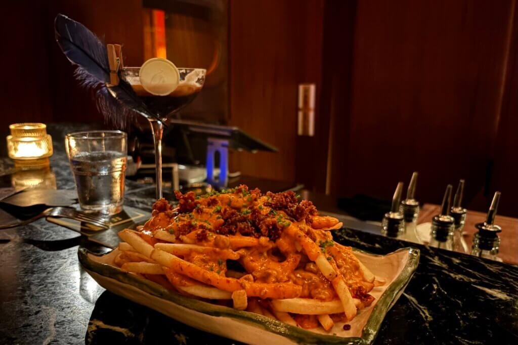 Night Hawk　Singapore Bar