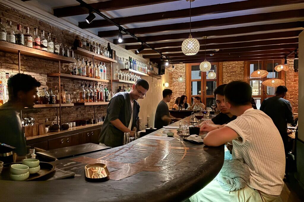 NATIVE　Singapore Bar