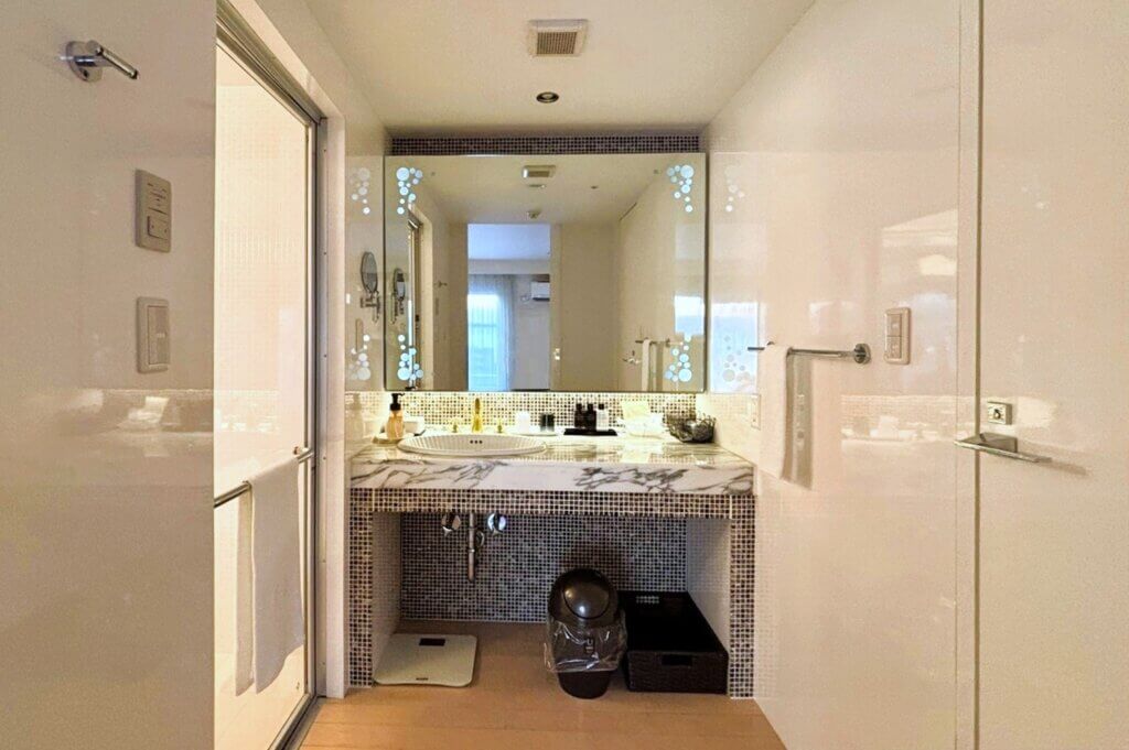 クレイトンベイホテル