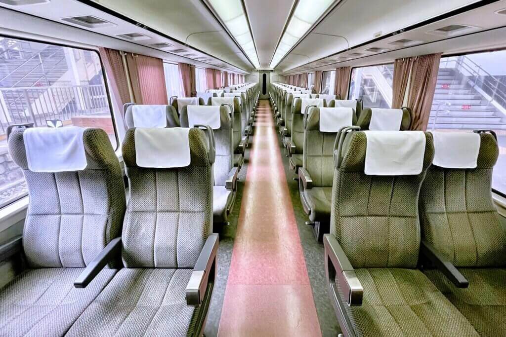 383系特急しなの号普通車