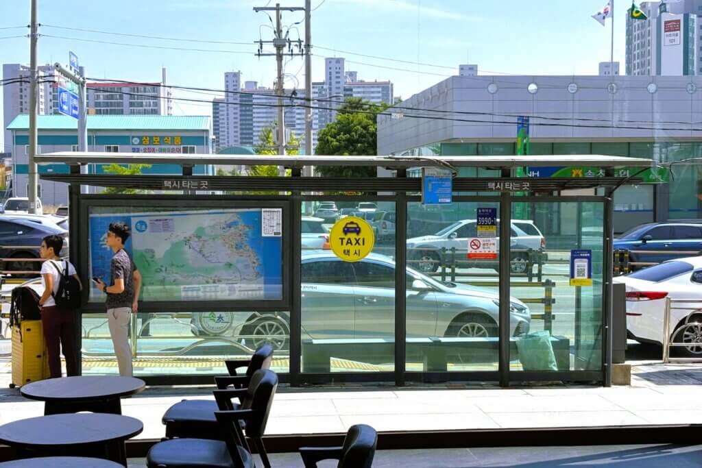 束草高速バスターミナルタクシー乗り場