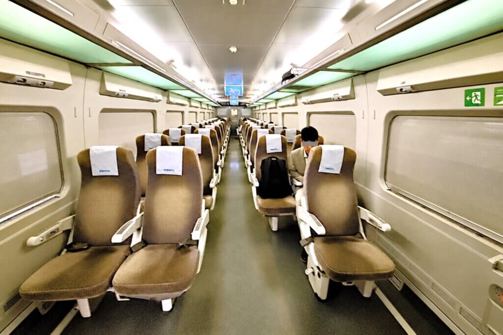 KTX-Sancheon車内